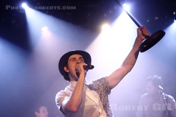 MAXIMO PARK - 2014-02-22 - PARIS - La Maroquinerie - Paul Smith